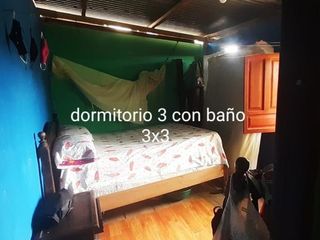 Foto 7 de venta casa en Las Delicia via chone km 29