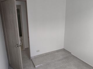 Foto 14 de apartamento en arriendo en la nueva italia. Cod A118782