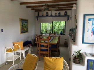 Mission Possible: Chipipe House Just Blocks From The Beach: Se Alquila Casa Cerca del Mar en Chipipe - Salinas