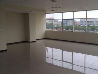 Foto 7 de EDIF: XIMA, Km 1.5 Vía Samborondón Vendo Oficina de 105,75 m2