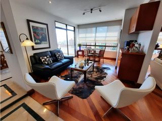Sophisticated: Apartment with Private Elevator, Panoramic Views