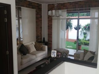 Foto 2 de casa en venta en c.c lagos del cacique. Cod V2047