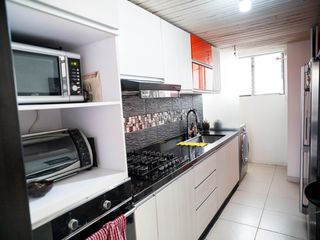 Foto 3 de apartamento en venta en alhambra. Cod V10314