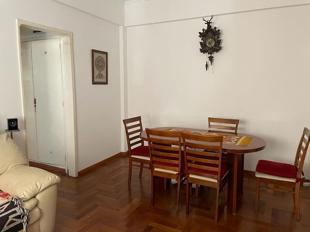 Depto Venta Almagro 2do piso por escalera Hermoso