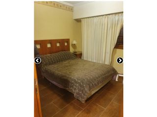 Foto 14 de VENTA CHALET Chalet de 4 amb más depto de 2 ambientes LOS PINARES