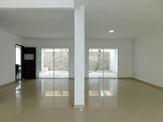 Foto 3 de casa condominio en arriendo/venta en la castellana. Cod A78799