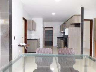 Foto 11 de casa condominio en arriendo/venta en la castellana. Cod A78799