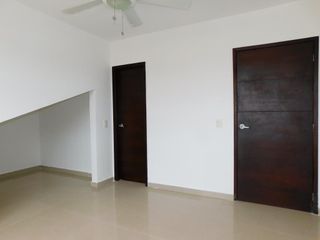 Foto 26 de casa condominio en arriendo/venta en la castellana. Cod A78799