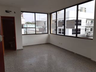 Foto 5 de OFICINA EN VENTA BARRIO CENTRO  | 9003