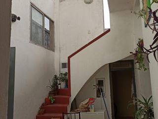 Foto 1 de PH en Venta en Caballito Alquilado con Renta