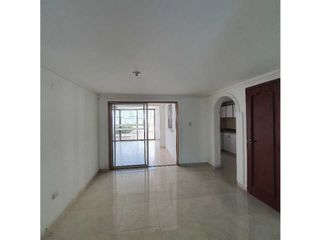 Foto 2 de SE ARRIENDA CASA BARRIO LOS CORTIJOS USO RESIDENCIAL - COMERCIAL