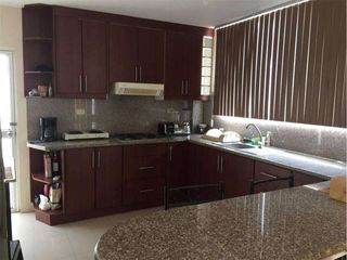 Foto 4 de casa de venta en urbanización zona sur de manta