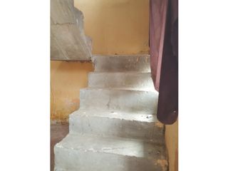 Foto 13 de REMATE CASA DE 2 PISOS EN AVENIDA A PRECIO DE TERRENO EN CHICLAYO