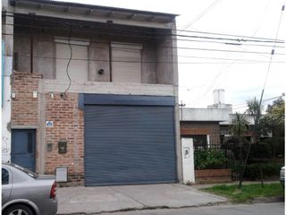 EN VENTA, Local Comercial con vivienda, Barrio Tiro Federal, Bahía Blanca