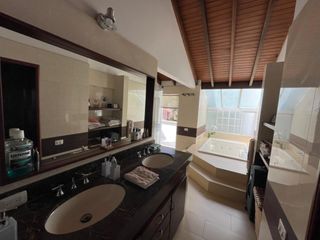 Foto 18 de Venta de Casa en Bucaramanga - Lagos del Cacique. Cod V6236
