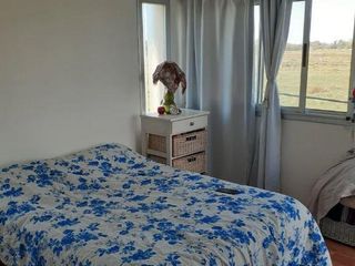 Casa en venta - 2 dormitorios 2 baños - 460mts2 - La Hermosura, La Plata