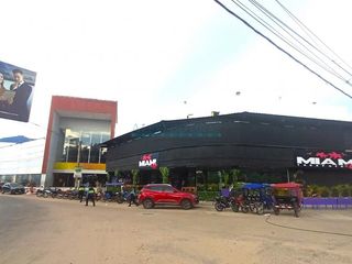 Foto 1 de Locales Comerciales Venta AV. Peru  - TARAPOTO