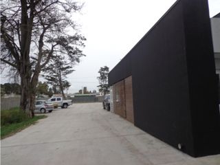Foto 14 de Moderno galpón, ex fábrica de reciclado plasticos. Apto varios emprendimientos.