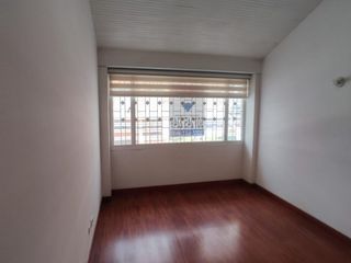 Foto 5 de oficina en arriendo en antiguo country. Cod A6798402