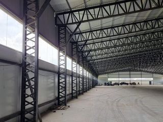 Foto 2 de Nave Industrial - Cuartel V