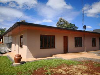 Foto 6 de GUIDEK-STASIUK PROPIEDADES  VENDE EXCELENTE PROPIEDAD 800M2 SOBRE AV LAS AMERICA Y NICACIA SEGURA
