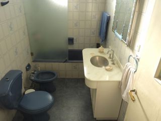 Foto 12 de En Venta - Gran Chalet Apto Para Emprendimiento en Pleno Constitución