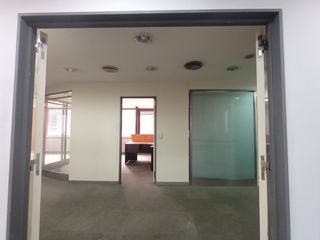 Oficina de 180m2 en Alquiler y Venta - Microcentro