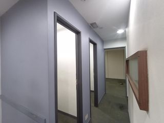 Oficina de 180m2 en Alquiler y Venta - Microcentro