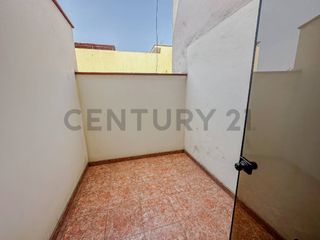 Foto 24 de OPORTUNIDAD ÚNICA: VENTA DE TRIPLEX EN LOS ROSALES, SURCO A PRECIO DE OCASIÓN