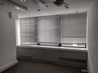 Torre Olivetti - Oficina en alquiler  Plaza San Martin - Centro