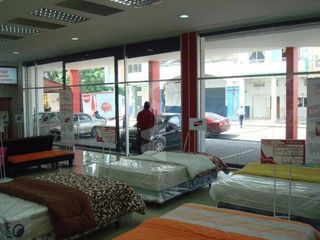Foto 3 de Vendo alquilo Local Comercial en la Zona de Parque Centenario en Guayaquil