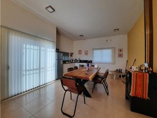 Foto 4 de VENTA- CASA 1 DORM. + PILETA-LA GRANJA, CÓRDOBA