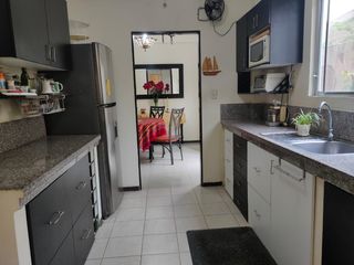 Foto 7 de Casa de alquiler amoblada en la Urb. La Joya, 5 aires acondicionados.