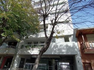 Departamento en venta - 2 dormitorios 1 baño - 75mts2 - La Plata
