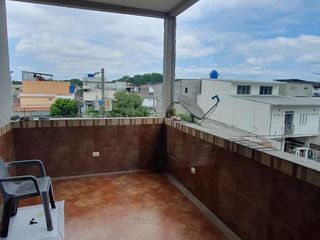 Foto 3 de Venta de Casa Esquinera en Urbanización Renacer (LC)