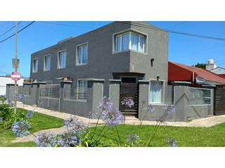 Foto 1 de ALQUILER TEMPORARIO DUPLEX 6 PERSONAS - SANTA CLARA DEL MAR