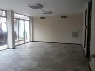 Alquiler Oficina Comercial Guayas, Guayaquil, en Kennedy Vieja, Av. Fr