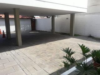 Alquiler Oficina Comercial Guayas, Guayaquil, en Kennedy Vieja, Av. Fr