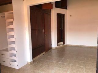 Foto 9 de casa en arriendo en valle del lili. Cod A5038