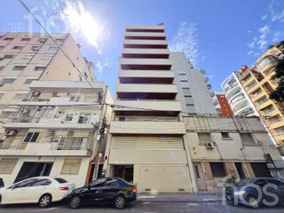 Venta departamento piso exclusivo de  2 dormitorios con balcón zona Rio a estrenar