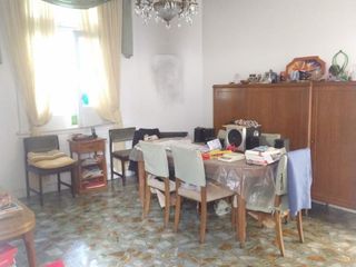 Foto 8 de Vende Casa, Lote Propio 7amb Con Patio, Garage Y Terraza