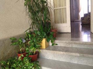 Foto 1 de Vende Casa, Lote Propio 7amb Con Patio, Garage Y Terraza
