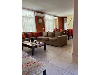 Foto 6 de LA HERRADURA PINAMAR - CASA A LA VENTA.