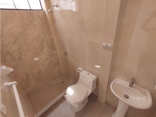 Foto 11 de PUNTA HERMOSA - ALQUILER HABITACIONES CON BAÑO
