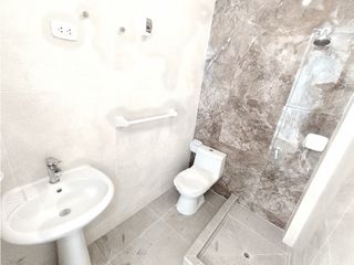Foto 3 de PUNTA HERMOSA - ALQUILER HABITACIONES CON BAÑO