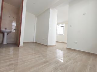 Foto 7 de PUNTA HERMOSA - ALQUILER HABITACIONES CON BAÑO