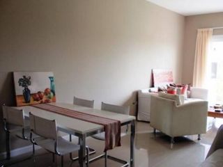 Foto 2 de Alquiler Departamento con 3 Dormitorios con jardín al rio en Nordelta