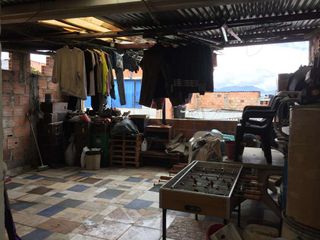 VENTA DE CASA  AMPLIA Y RENTABLE EN  VILLA EMILIA,KENNEDY BOGOTA COLOMBIA