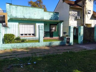 Foto 1 de Vendo casa en Merlo , Precio al Contado: U$S 90.000