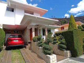 Vendo Casa 3 habitaciones en Urb. San Gregorio, 193 m², sector Pusuquí.